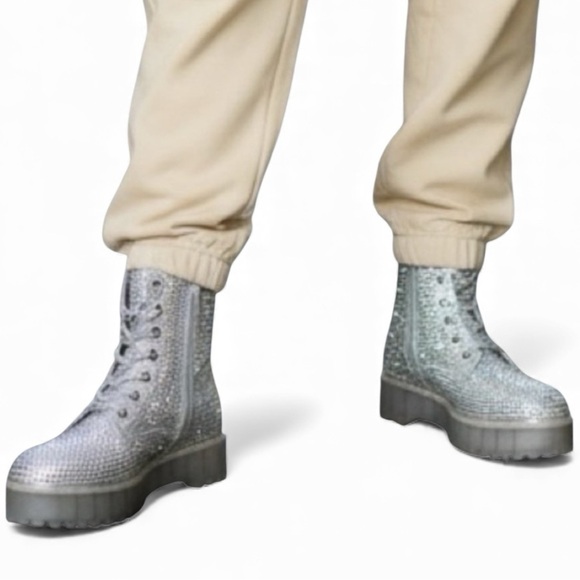 STEVE MADDEN Dynamite Rhinestone Silver Glitter Platform Lug Sole Combat Boots - Picture 12 of 17
